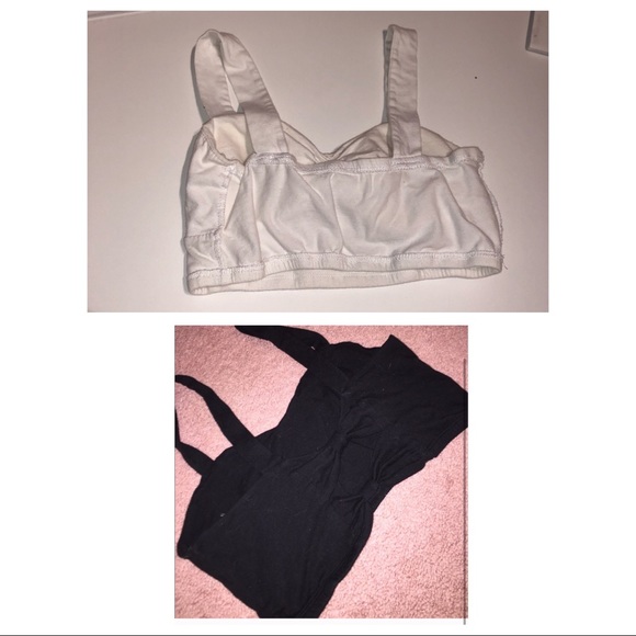 SALE!! 🔴 BUNDLE Black & White Crop Tops - Picture 2 of 2